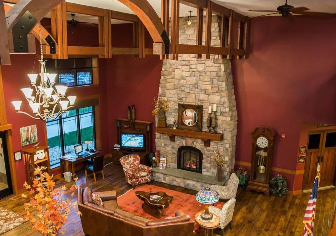Timberlake Lodge แกรนด์แรพิดส์ ภายนอก รูปภาพ
