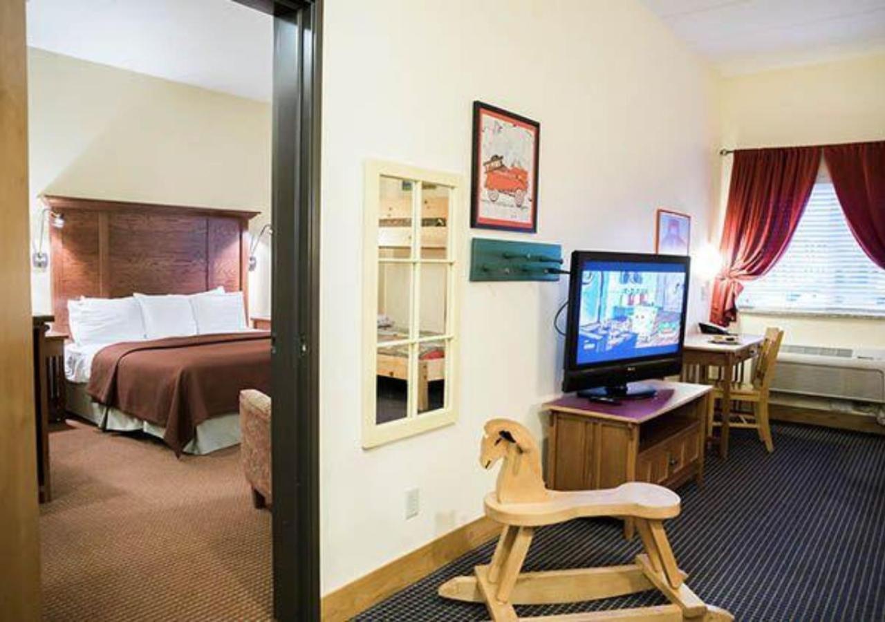 Timberlake Lodge แกรนด์แรพิดส์ ภายนอก รูปภาพ
